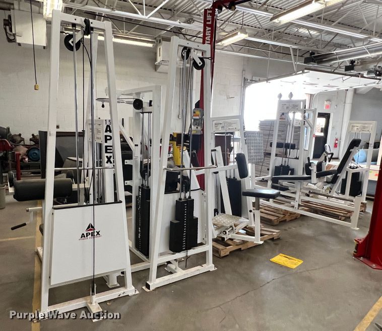 image for item DR1437 Weight lifting machines