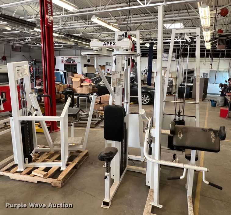 image for item DR1437 Weight lifting machines