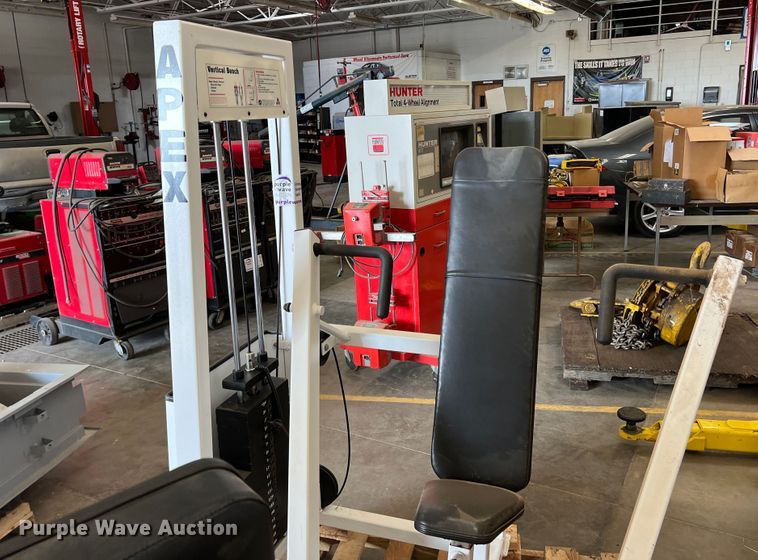 image for item DR1437 Weight lifting machines