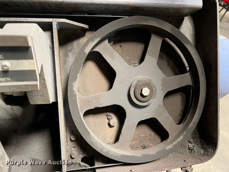 image for item DR1448 Wilton 7020  bandsaw