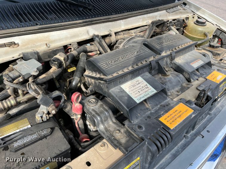 image for item DR1524 1998 Ford E450 Super Duty  ambulance