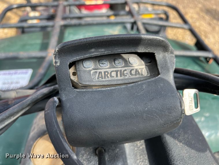 image for item DR1528 2001 Artic Cat 200  ATV