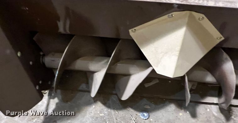 image for item DR1529 Grasshopper 412  snow blower