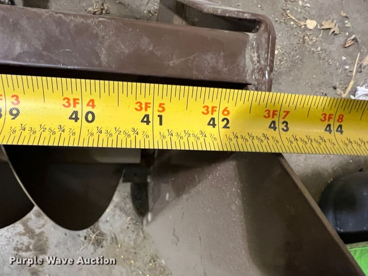 image for item DR1529 Grasshopper 412  snow blower