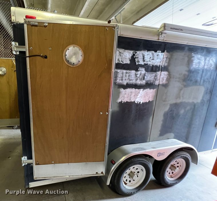 image for item DR1530 2004 Pacer CS716TA2  enclosed cargo trailer