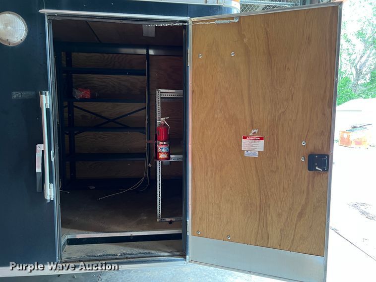 image for item DR1530 2004 Pacer CS716TA2  enclosed cargo trailer