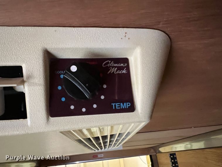 image for item DR1530 2004 Pacer CS716TA2  enclosed cargo trailer