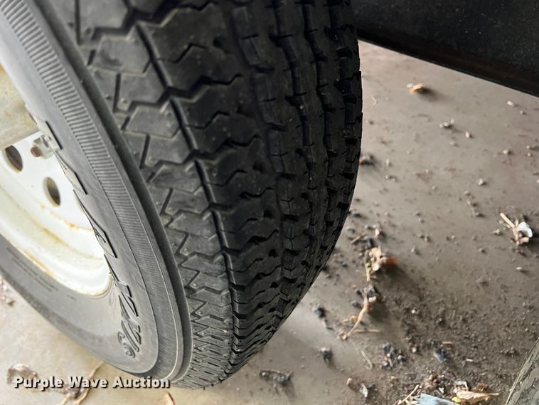 image for item DR1530 2004 Pacer CS716TA2  enclosed cargo trailer