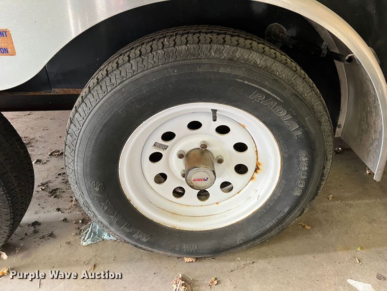 image for item DR1530 2004 Pacer CS716TA2  enclosed cargo trailer