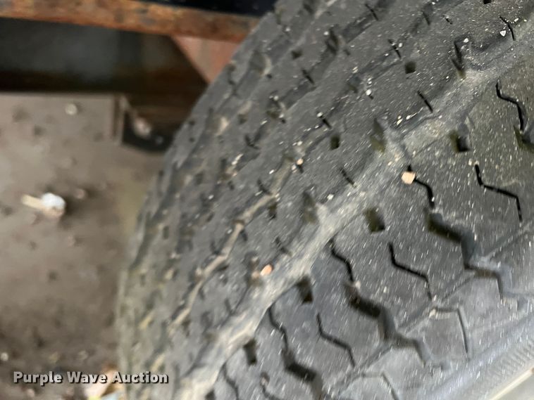 image for item DR1530 2004 Pacer CS716TA2  enclosed cargo trailer