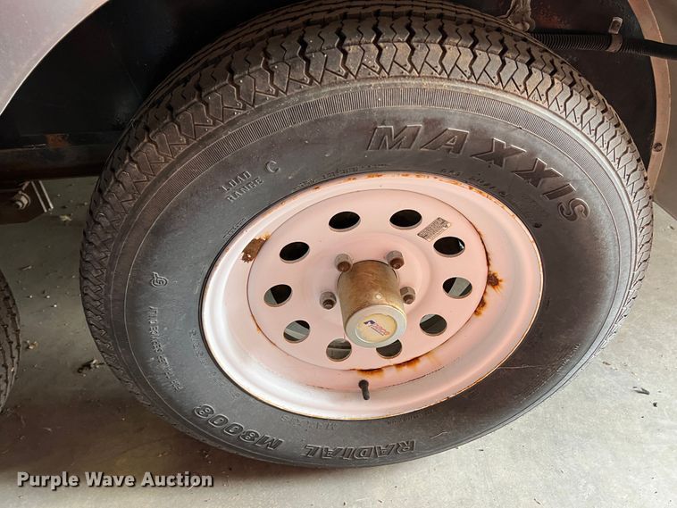 image for item DR1530 2004 Pacer CS716TA2  enclosed cargo trailer