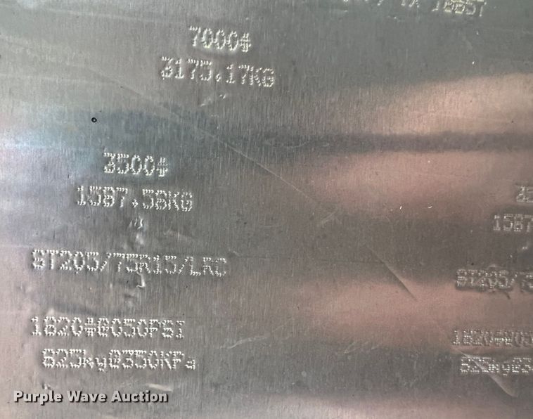 image for item DR1530 2004 Pacer CS716TA2  enclosed cargo trailer