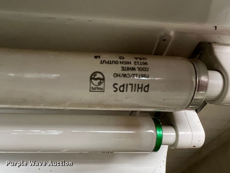 image for item DR1531 (24) shop lights