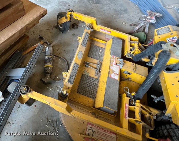 image for item DR1532 Walker MTGHS  ZTR lawn mower