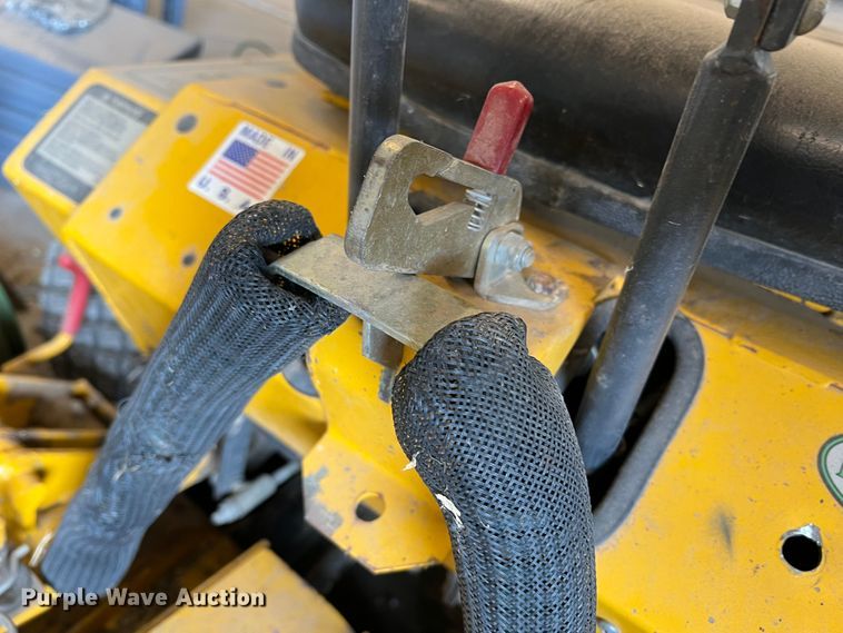 image for item DR1532 Walker MTGHS  ZTR lawn mower