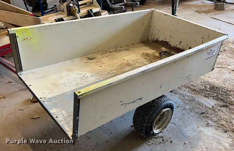 image for item DR1542 Club Cadet  lawn cart