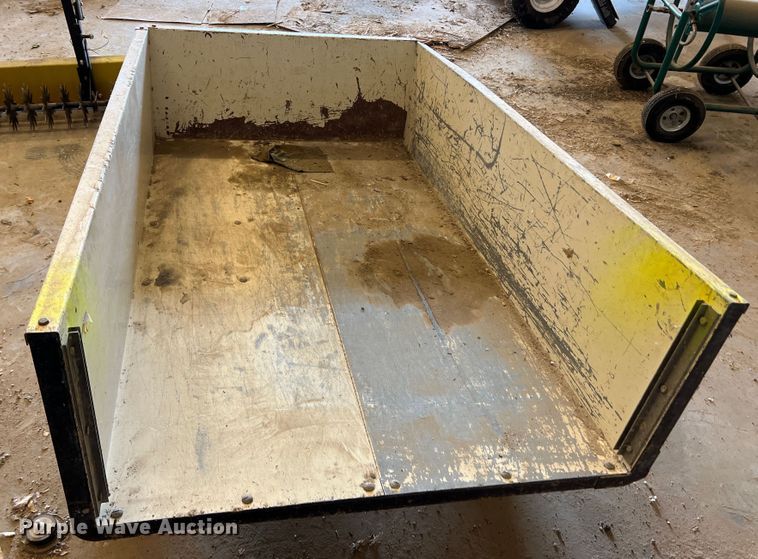 image for item DR1542 Club Cadet  lawn cart