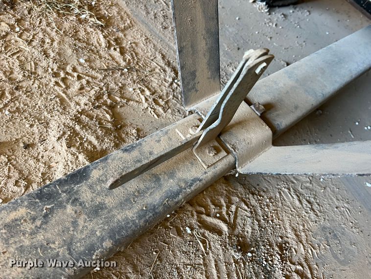 image for item DR1542 Club Cadet  lawn cart