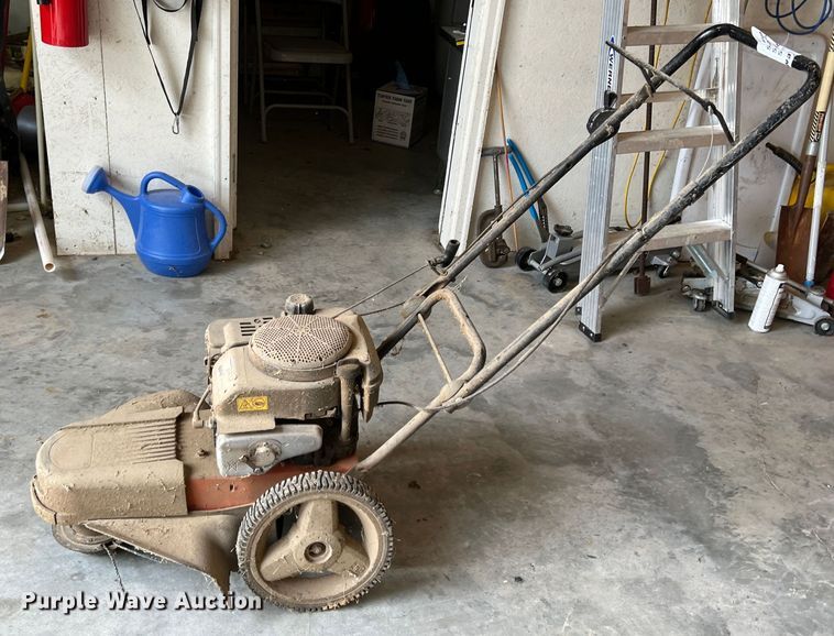 image for item DR1543 Husqvarna HU625WT  string trimmer