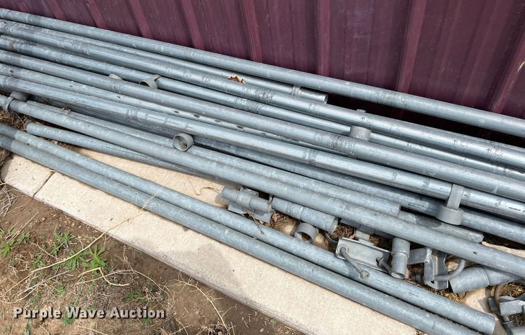 image for item DR1544 Chain link fence