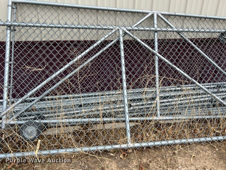 image for item DR1544 Chain link fence