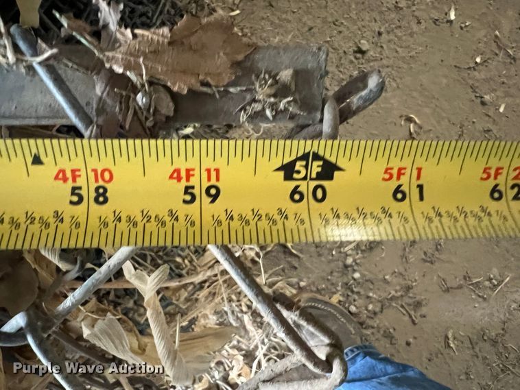 image for item DR1544 Chain link fence