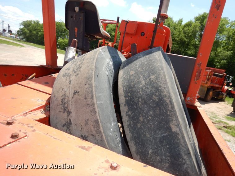 image for item DT9787 1971 Ingram 92800  pneumatic roller