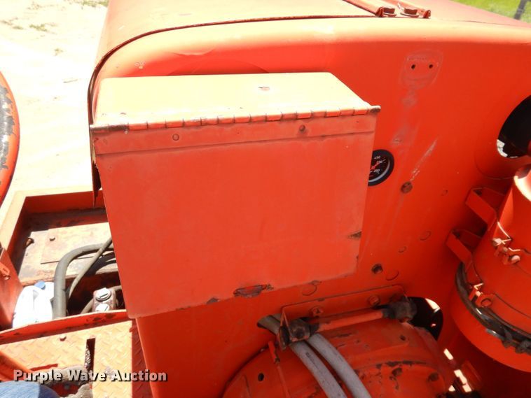 image for item DT9787 1971 Ingram 92800  pneumatic roller