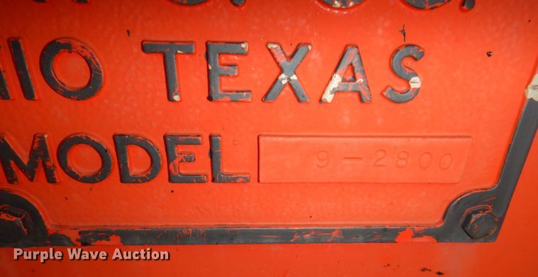 image for item DT9787 1971 Ingram 92800  pneumatic roller