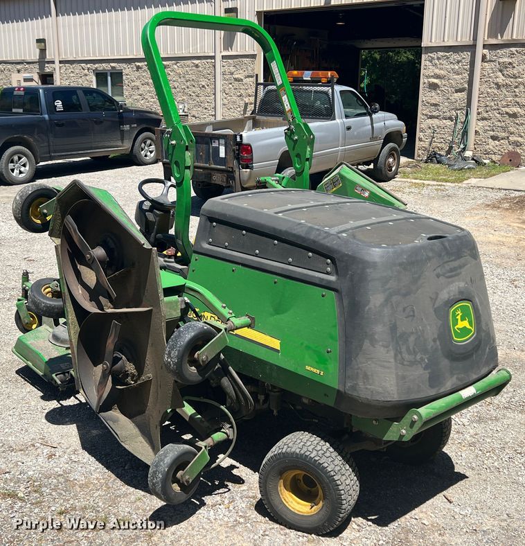 image for item HL9030 John Deere 1600 Turbo Series II  lawn mower