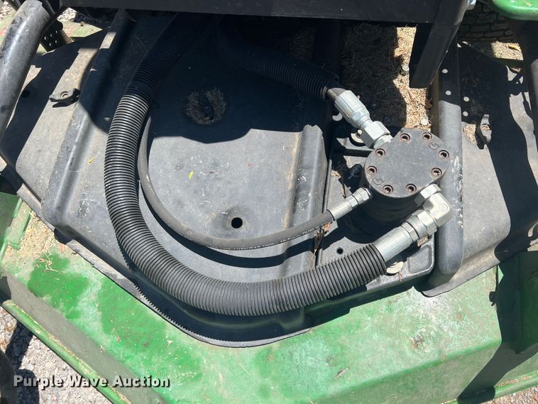 image for item HL9030 John Deere 1600 Turbo Series II  lawn mower