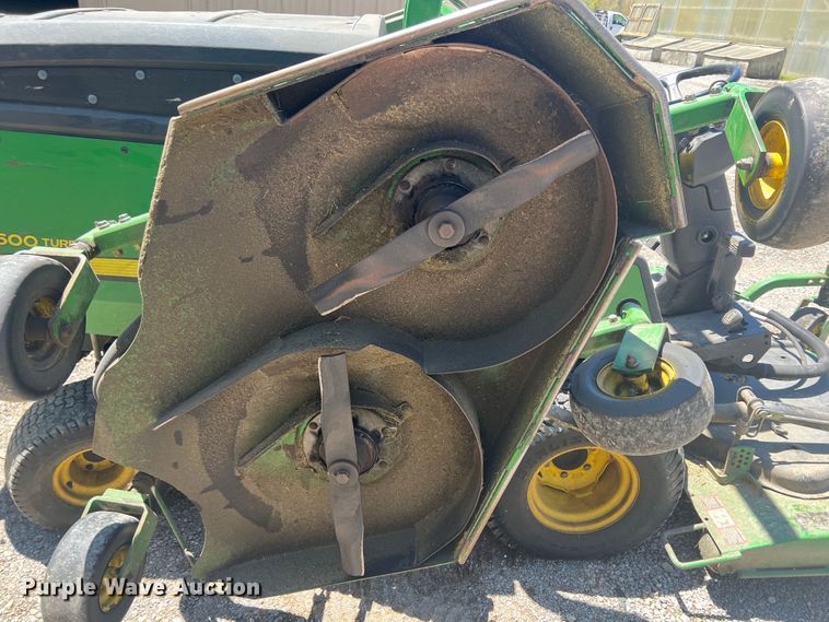 image for item HL9030 John Deere 1600 Turbo Series II  lawn mower