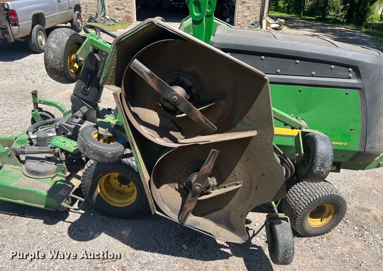 image for item HL9030 John Deere 1600 Turbo Series II  lawn mower