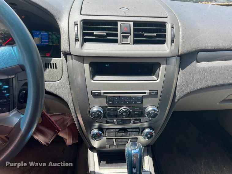 image for item HL9032 2012 Ford Fusion