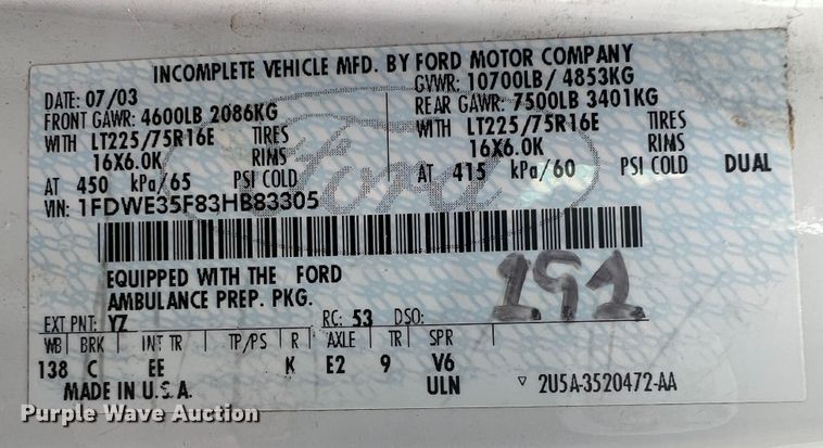 image for item HL9033 2003 Ford E350 Super Duty  ambulance