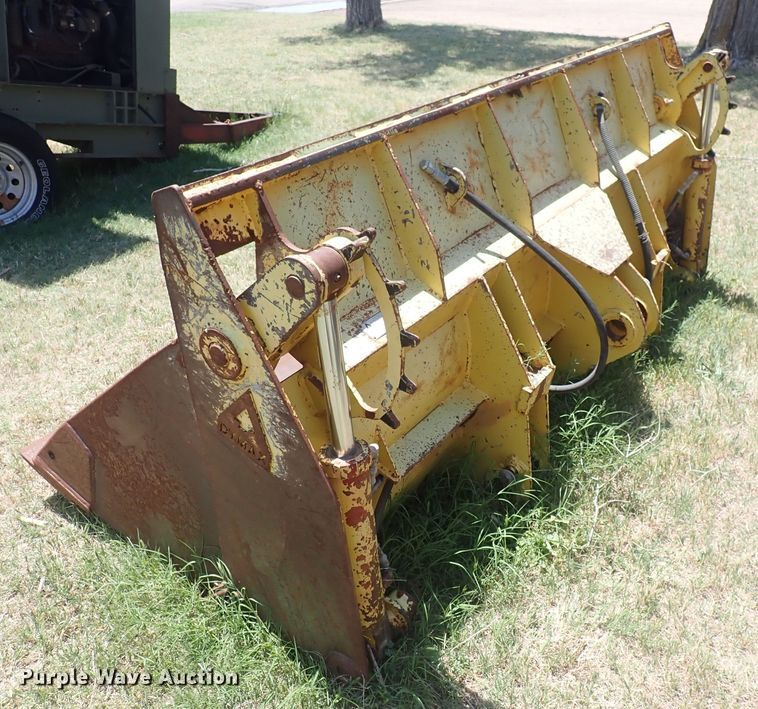 image for item HR9924 Dymax 3930D1  bucket