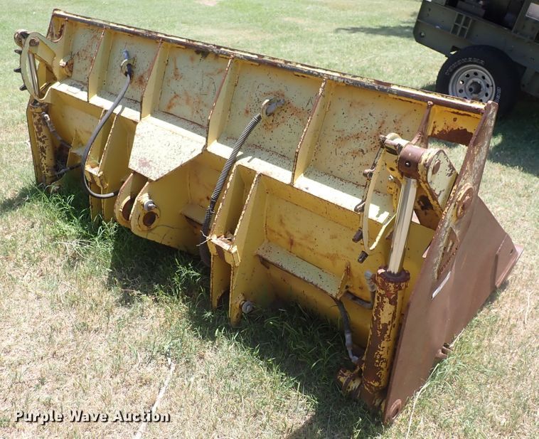 image for item HR9924 Dymax 3930D1  bucket