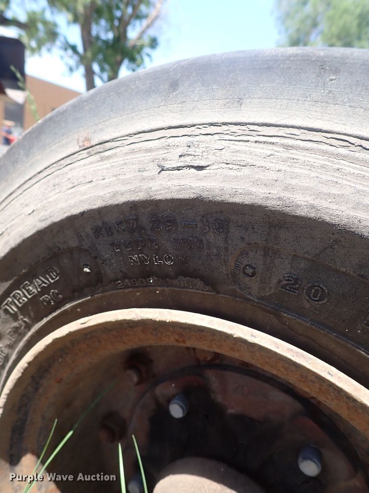 image for item HR9925 Schute  batwing mowers