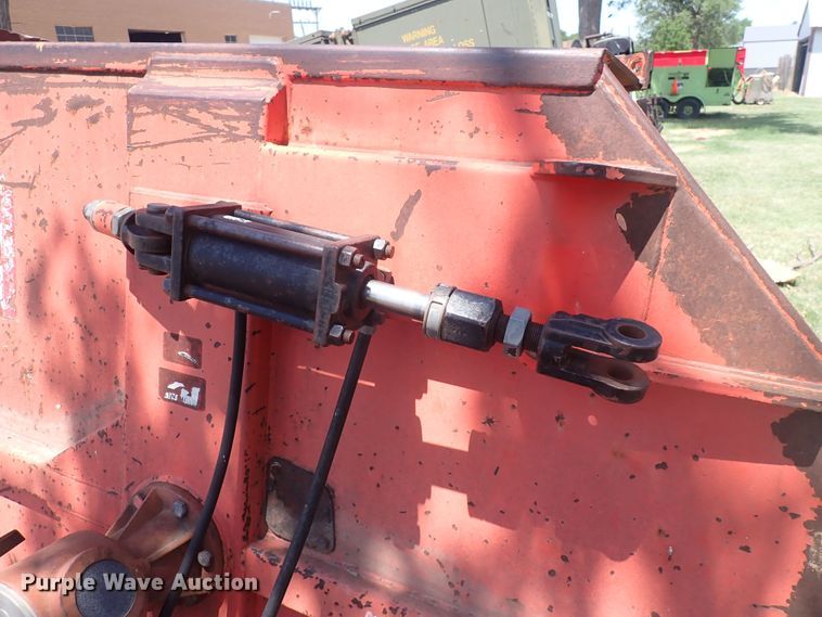 image for item HR9925 Schute  batwing mowers