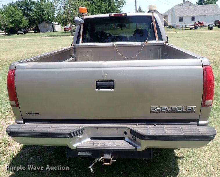 image for item HR9929 1998 Chevrolet 1500  Ext. Cab pickup truck