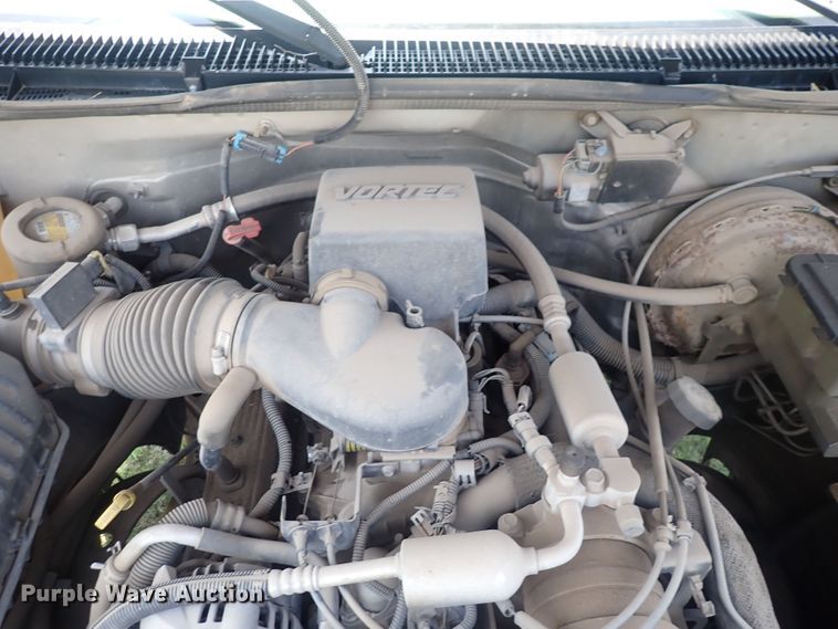 image for item HR9929 1998 Chevrolet 1500  Ext. Cab pickup truck