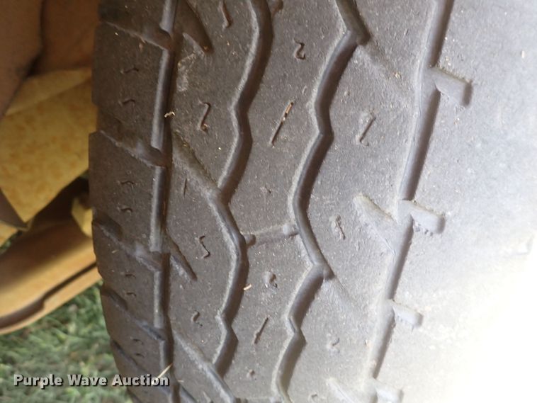 image for item HR9929 1998 Chevrolet 1500  Ext. Cab pickup truck