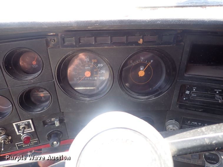 image for item HR9931 1986 Chevrolet 70  digger derrick truck