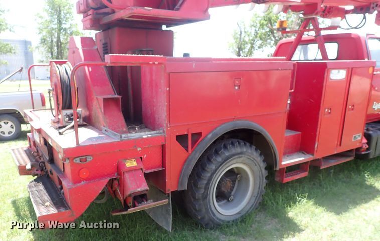 image for item HR9931 1986 Chevrolet 70  digger derrick truck
