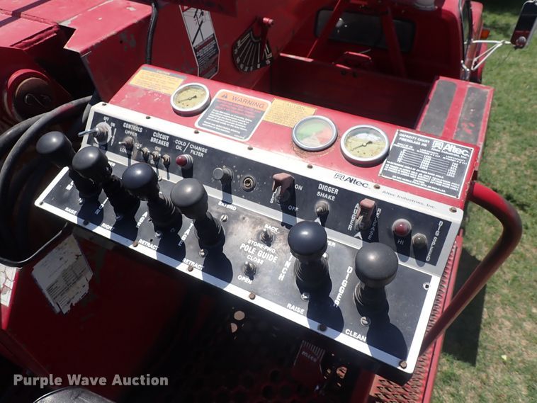 image for item HR9931 1986 Chevrolet 70  digger derrick truck