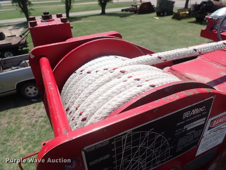 image for item HR9931 1986 Chevrolet 70  digger derrick truck