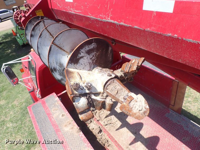 image for item HR9931 1986 Chevrolet 70  digger derrick truck