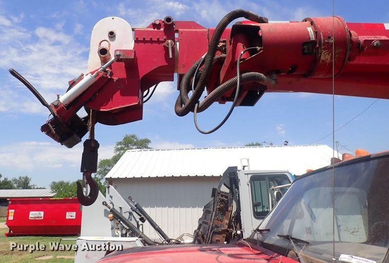 image for item HR9931 1986 Chevrolet 70  digger derrick truck