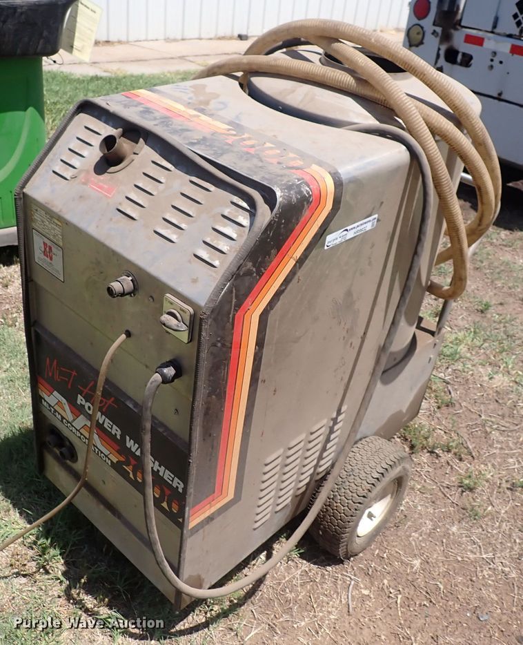 image for item HR9932 Mi-T-M AA 2000  pressure washer