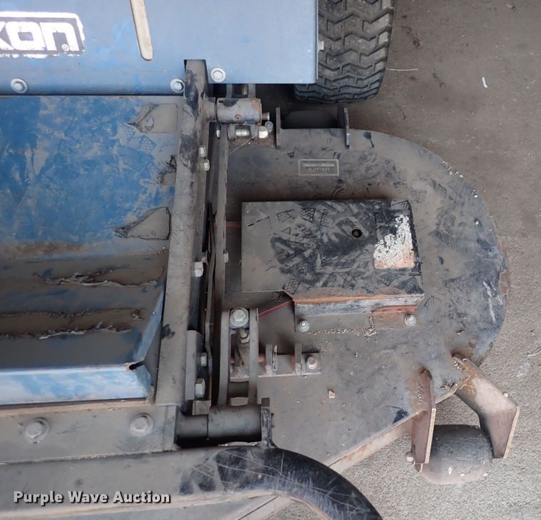 image for item HR9940 Dixon  ZTR lawn mower